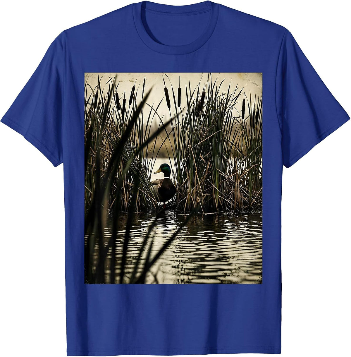 Men's Duck Camo Marsh Reeds Silhouette Hunting Design T-Shirt - Royal Blue