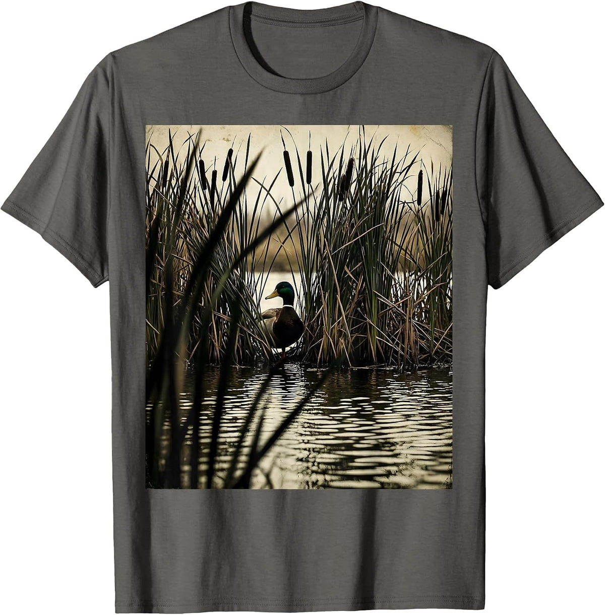Men's Duck Camo Marsh Reeds Silhouette Hunting Design T-Shirt - Asphalt Grey