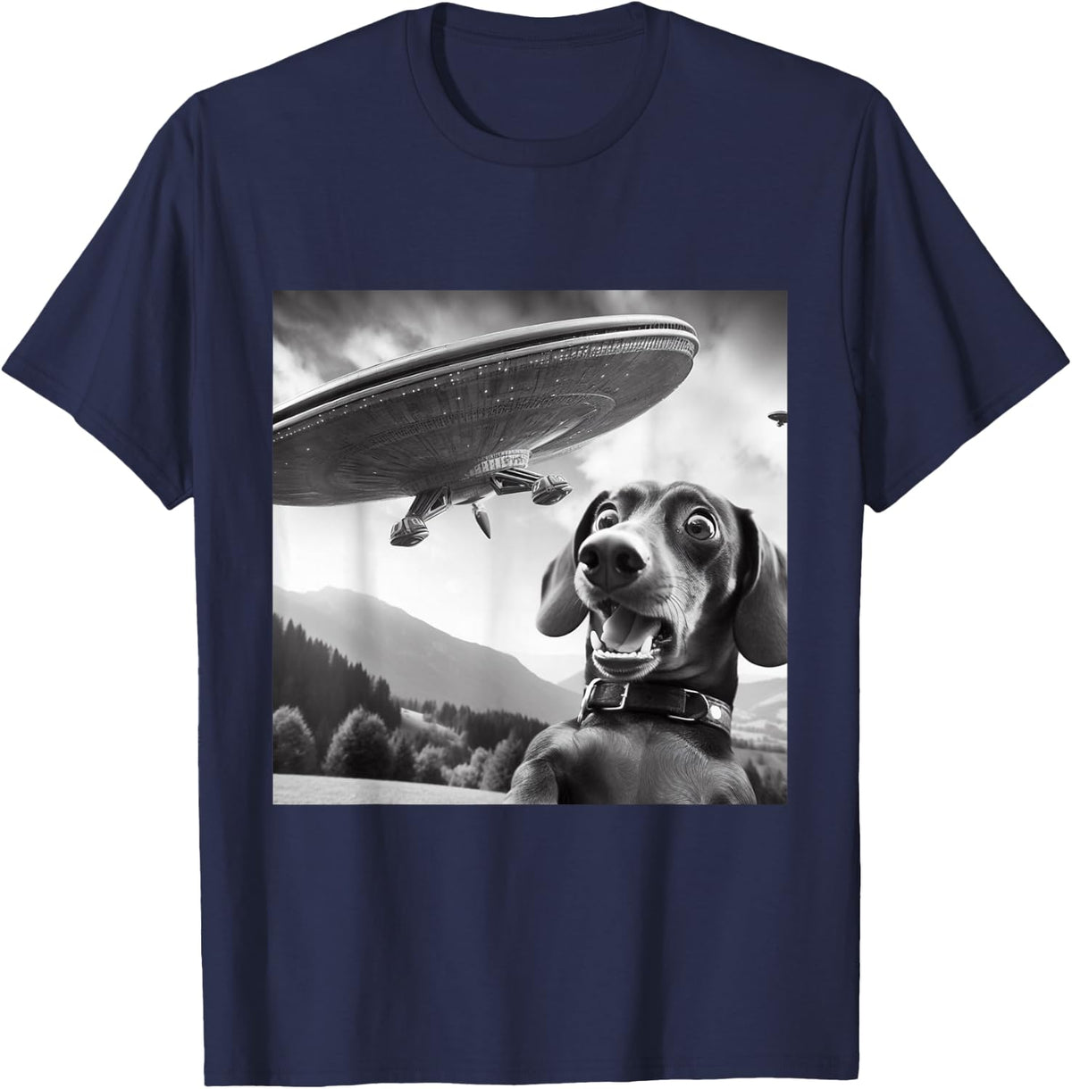 Wiener Dog Selfie With UFOs Dachshund T-Shirt - Navy Blue