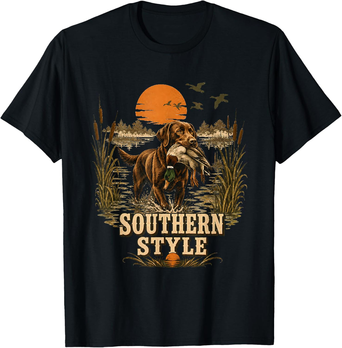 Southern Style Duck Hunting Lab Dog Sunset Cattail Marsh Cam T-Shirt - Black
